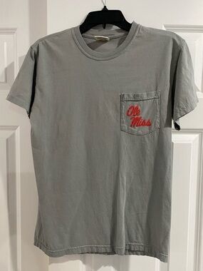 Ole Miss Rebels University of Mississippi Oxford Pocket Tee Size S HOTTY TODDY 🦈